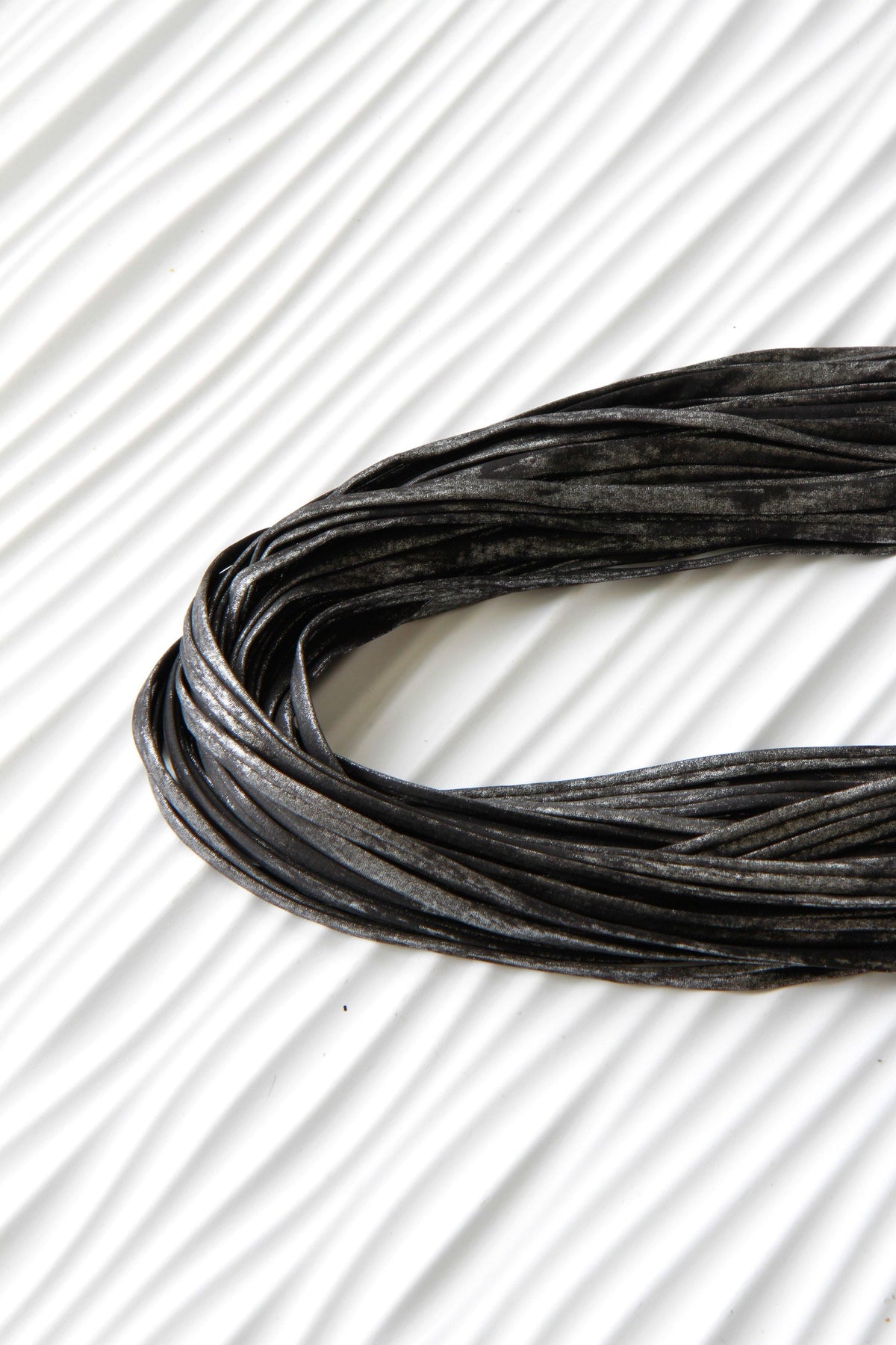 Black and Silver Scarf Necklace &#39;Oxi&#39;