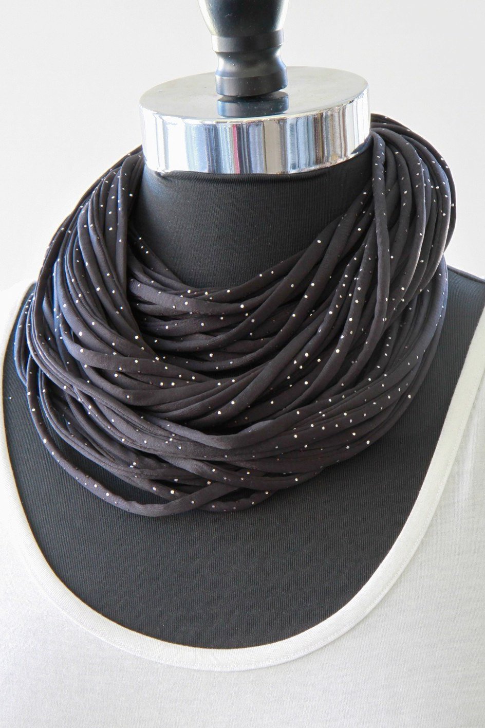 Metallic Polka Dot Print Choker Neckwarmer