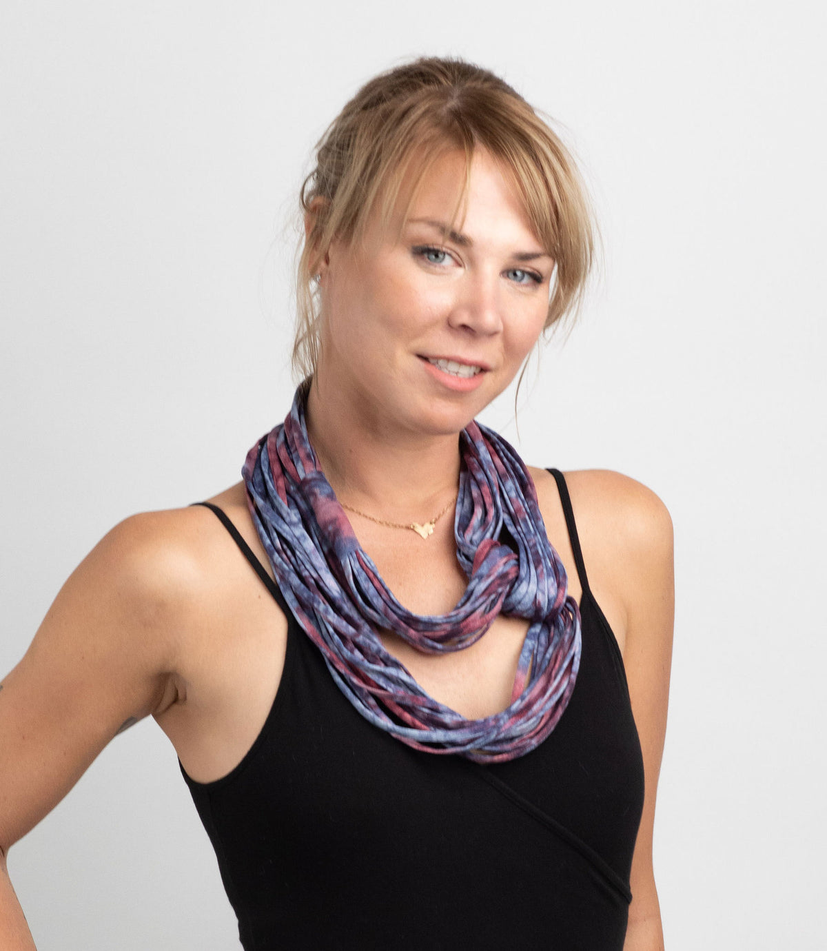 Infinity Scarf Necklace in Red and Indigo Blue &#39;Starburst&#39;